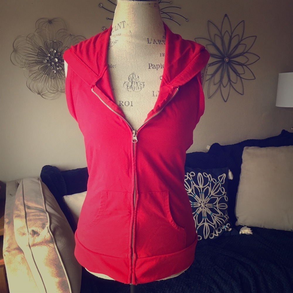 Backless Hoodie